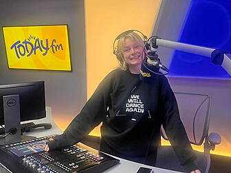 Claire Beck's Saturday SoundSy...